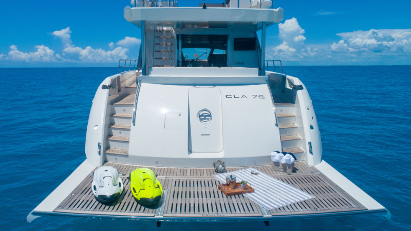 CLA 76 Beach Platform