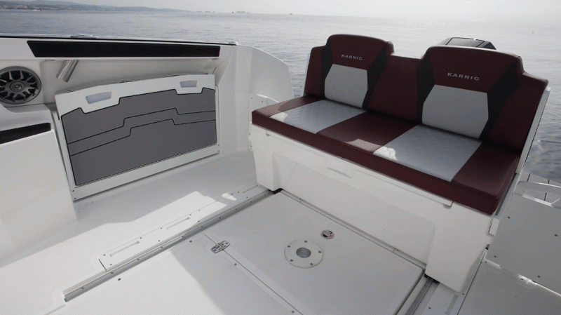 CS700-karnic-speedboat9