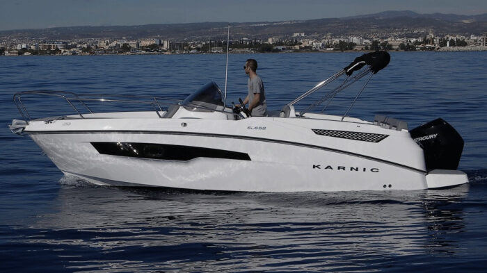 SL652 Speed Boat Karnic