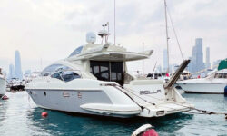 Azimut 43s express cruiser in HK