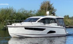sealine 33