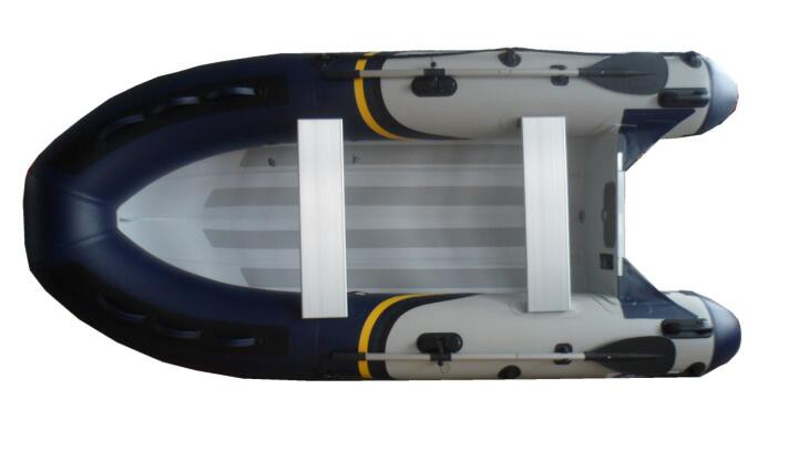 Inflatable boat