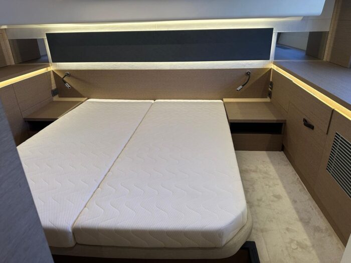 Prestige420 yachthk8