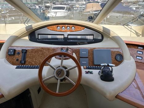 Azimut55 flybridge 10