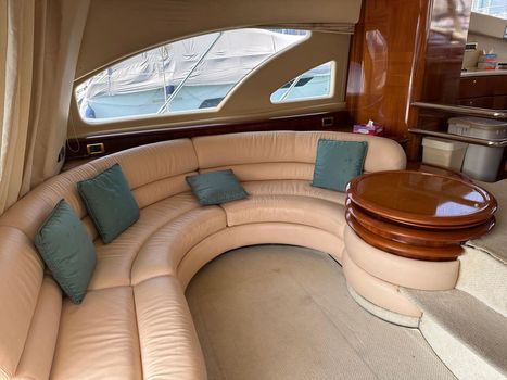 Azimut55 flybridge 13