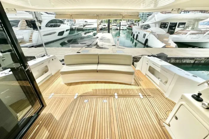 Maritimo M51 singapore 17