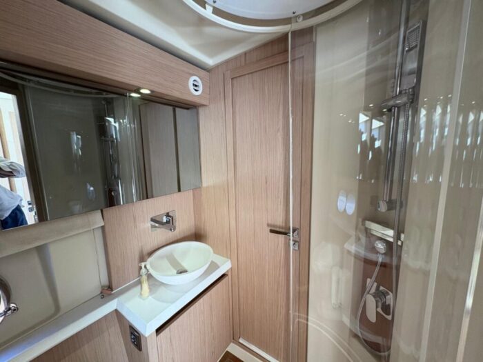 Montecarlo MC5 yacht9