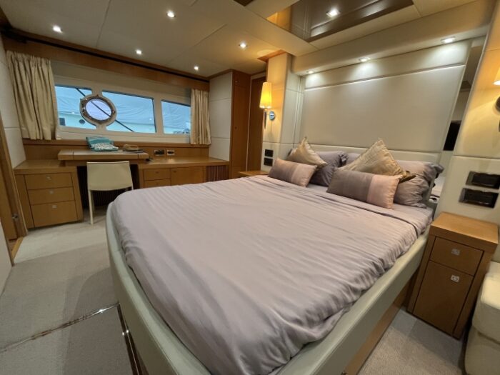 SUNSEEKER MANHATTAN 73 010