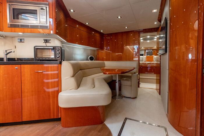 Sunseeker predator72 10