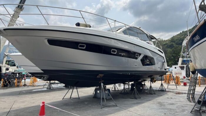 Azimut Atlantis 43