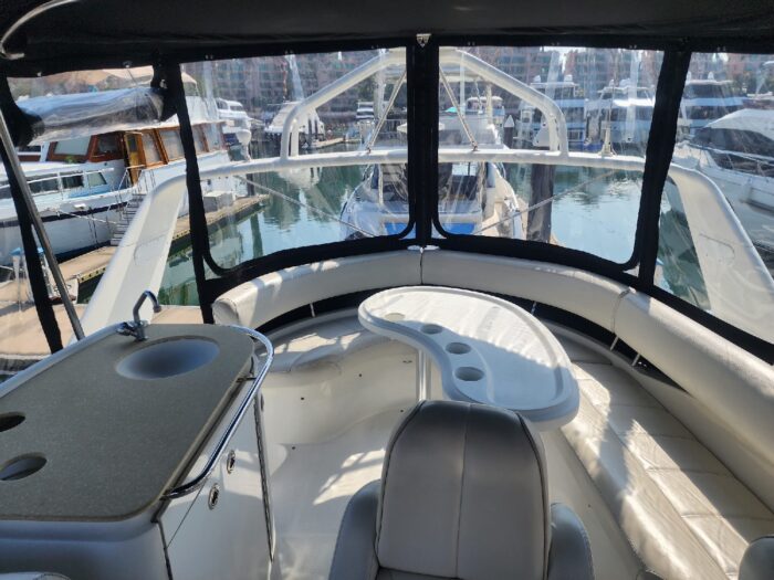 Carver44 motoryacht 9