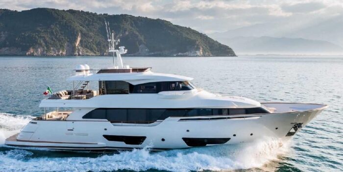 Customline Navetta 28 Ferretti