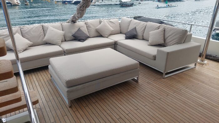 customline navetta28 ferretti 9