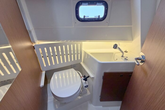 Merryfisher895 jeanneau 5