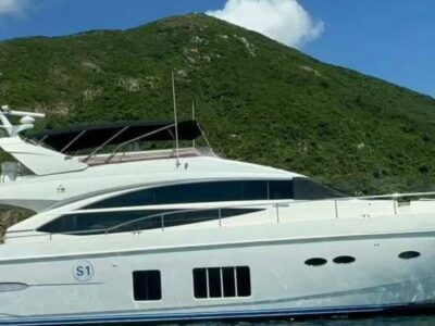 Princess 72 flybridge