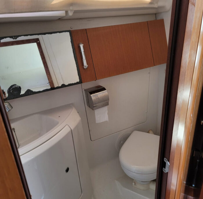 Beneteau Oceanis34 sailingyacht 7