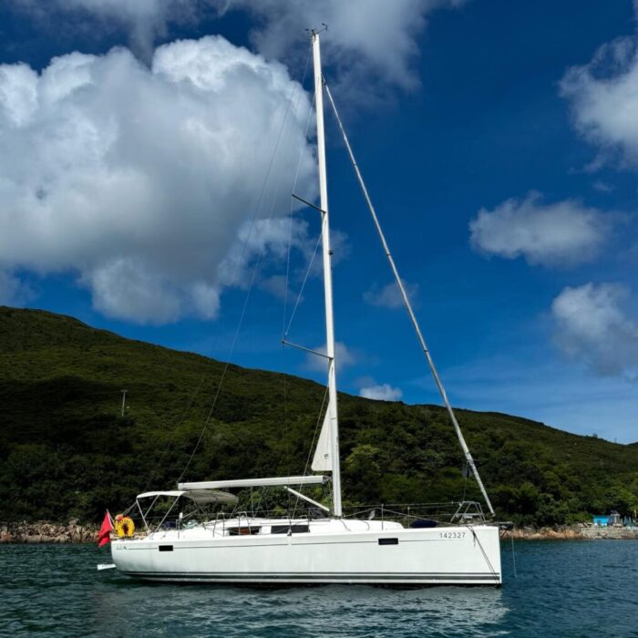 Hanse 385 sailingyacht 3