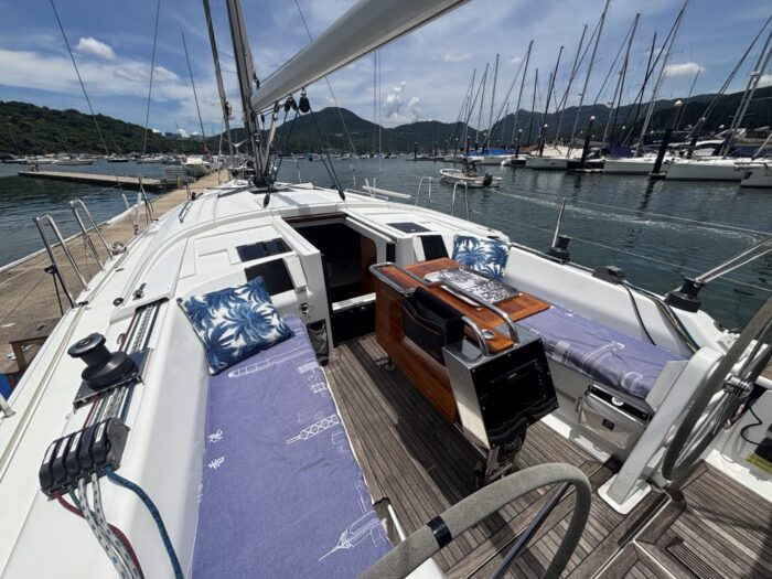 Hanse 385 sailingyacht 7