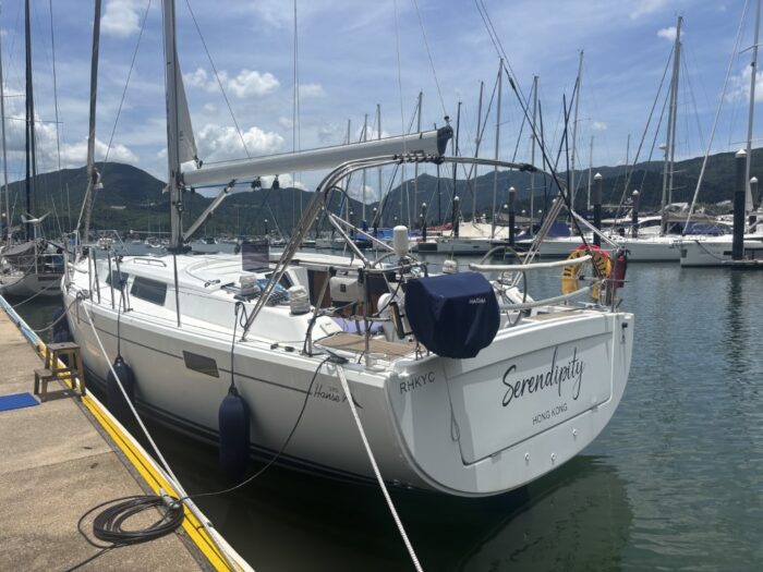 Hanse 385 sailingyacht 9