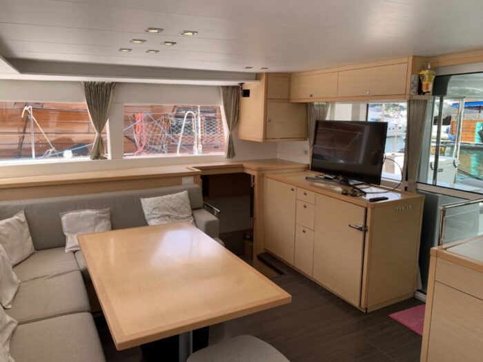 Lagoon45 sailingyacht 10