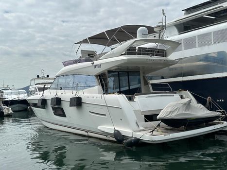 Prestige550 2
